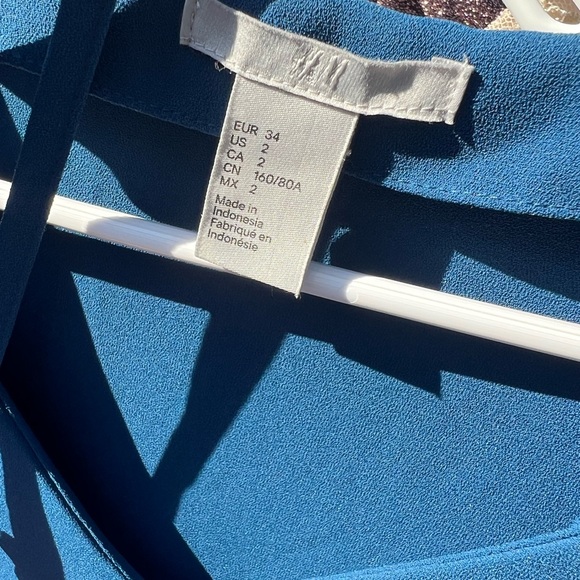 Blue Dress - Picture 2 of 2